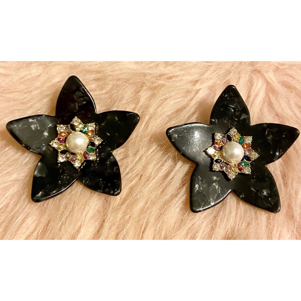 New BaubleBar Statement Flower Gem Earrings